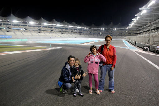 Vivere ad Abu Dhabi Vivere ad Abu Dhabi